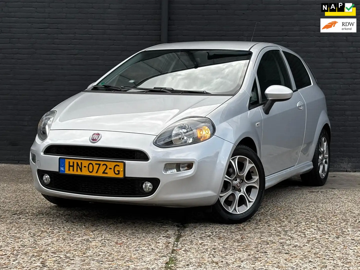 Fiat Punto Evo 1.3 M-Jet Lounge TREKHAAK|AIRCO Grijs - 1