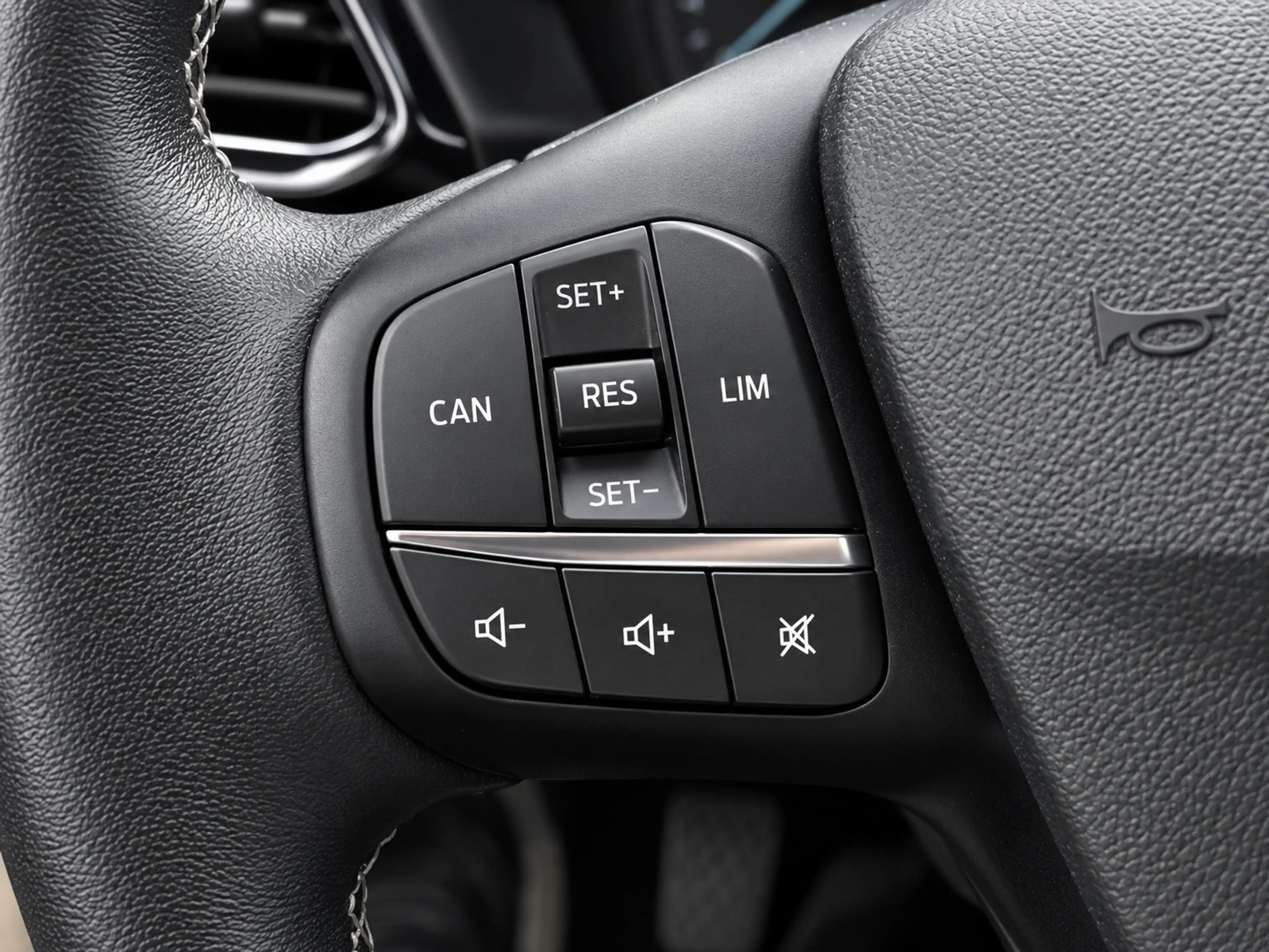 Ford Fiesta 1.0 EcoBoost Vignale - Airco - Cruise C - Stoelver — photo 12