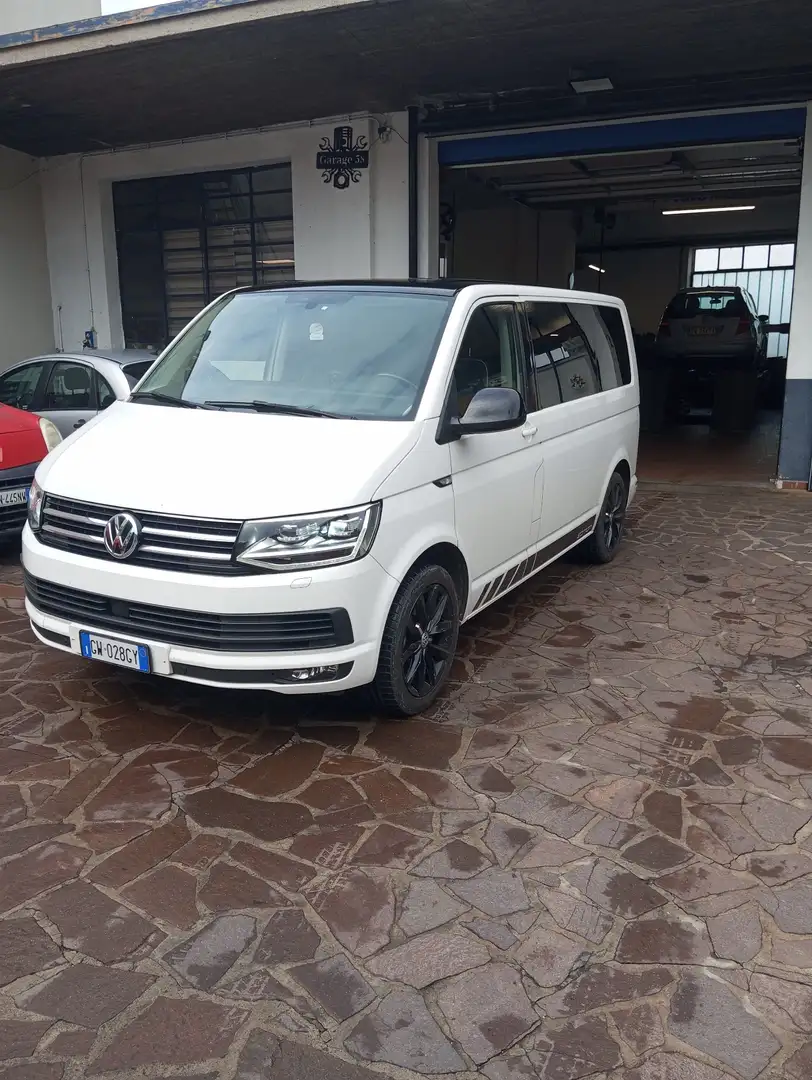 Volkswagen T6 Multivan 2.0 tdi Highline 204cv dsg - 1