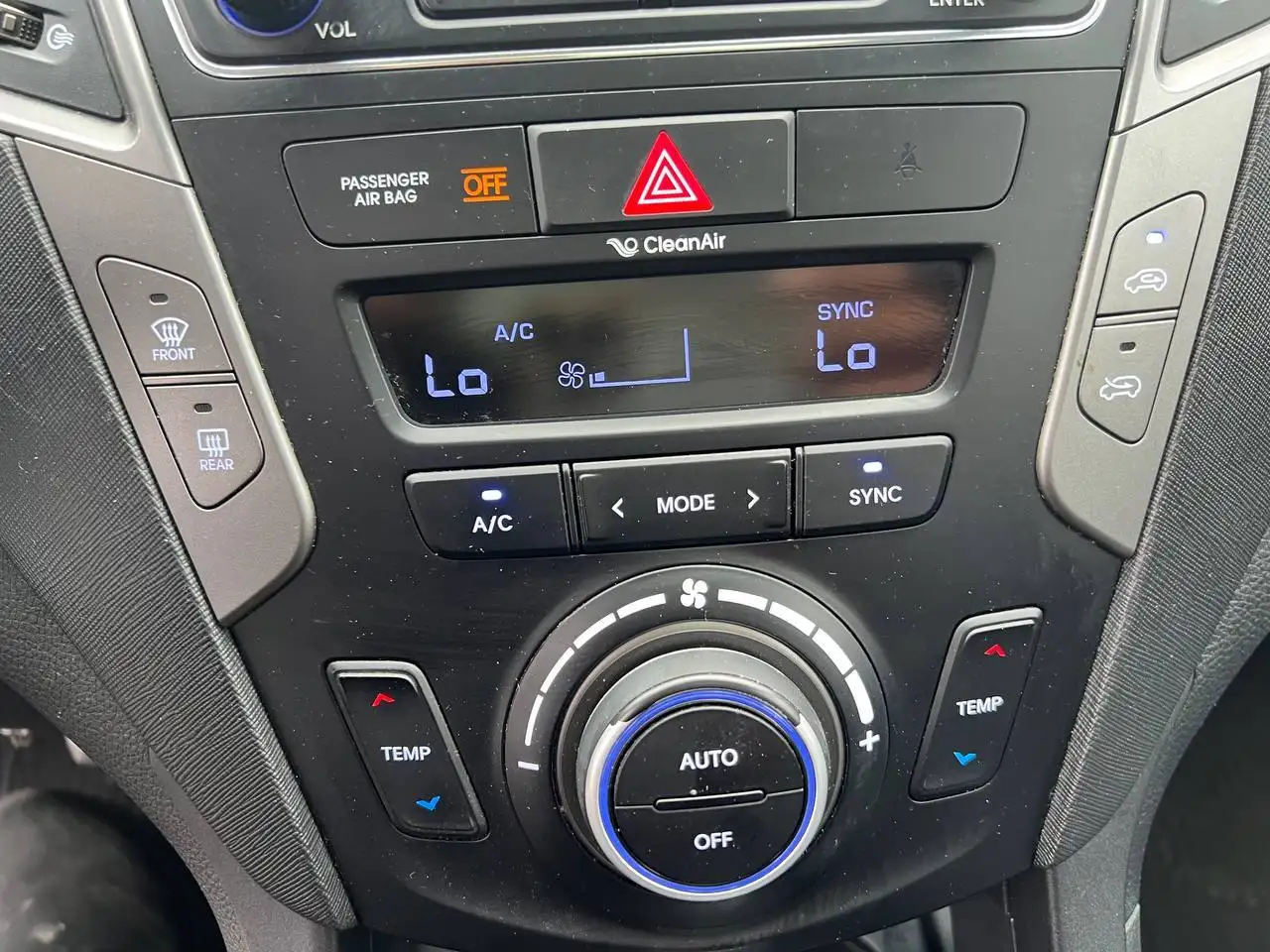 Hyundai SANTA FE снимка Hyundai SANTA FE