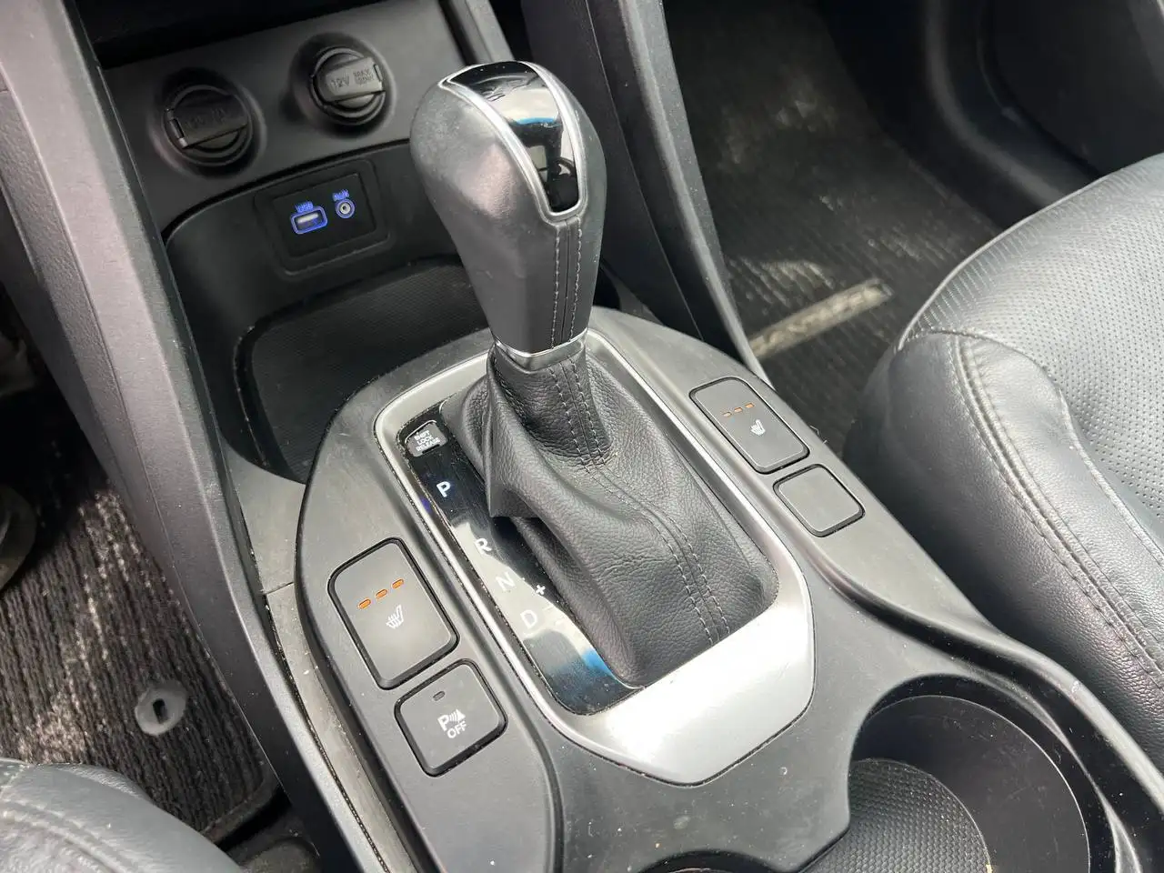 Hyundai SANTA FE снимка Hyundai SANTA FE