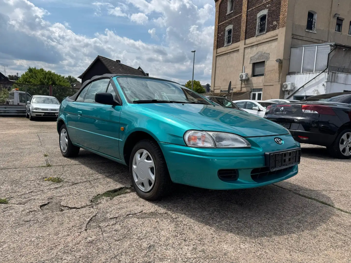 Toyota Paseo Grün - 1