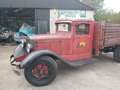 Oldtimer Diamond T truck Rood - thumbnail 17