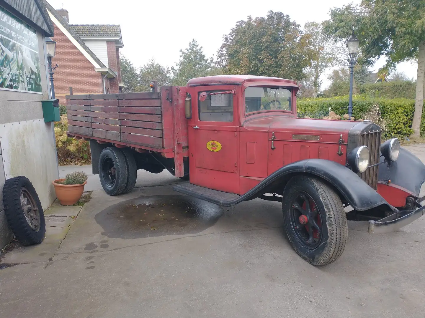 Oldtimer Diamond T truck Rood - 1