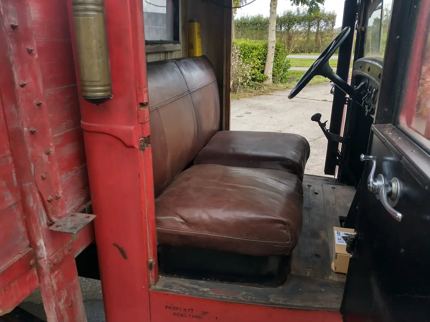 Oldtimer Diamond T truck Rood - 2