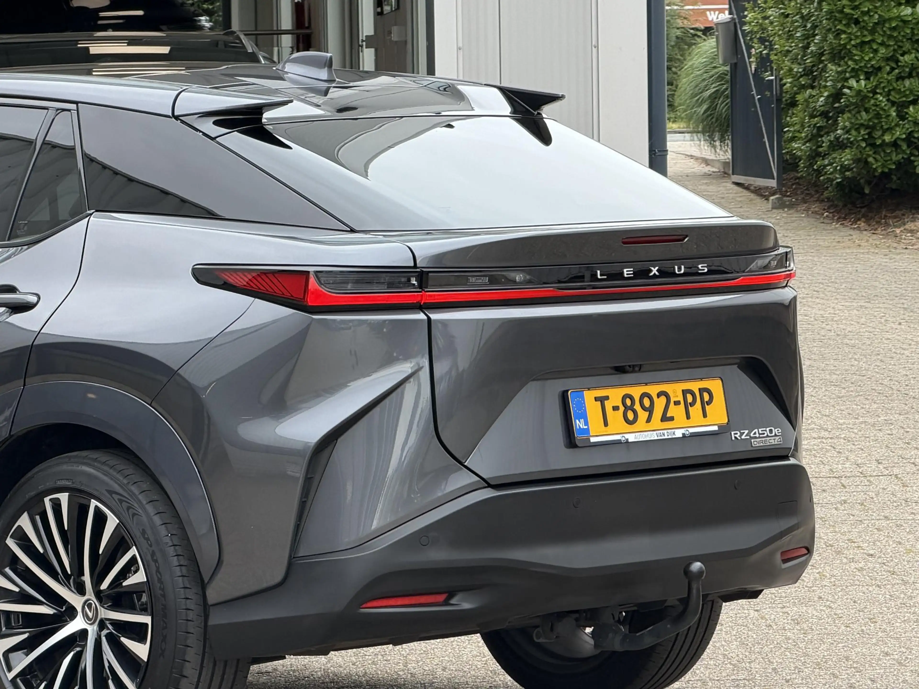 Lexus RZ 450e Executive Line 71 kWh | NL-auto/1e eign./Pano — photo 44