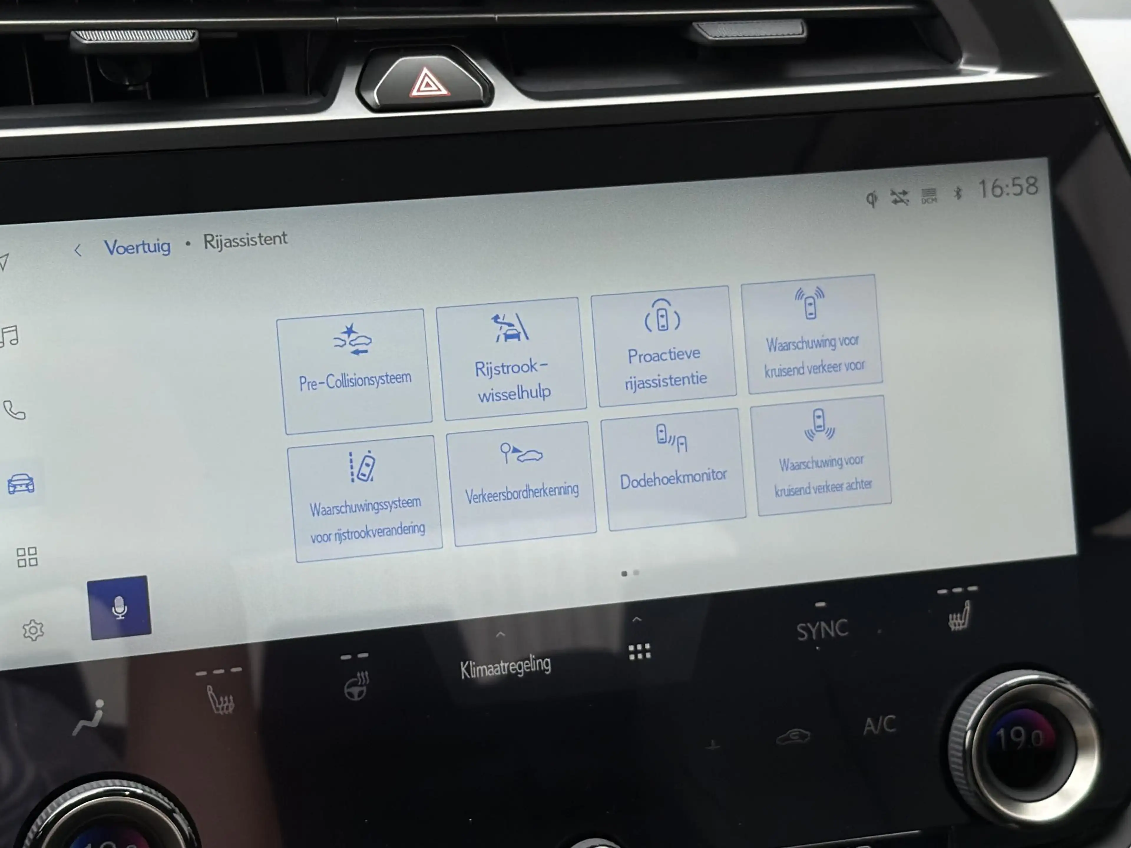 Lexus RZ 450e Executive Line 71 kWh | NL-auto/1e eign./Pano — photo 30