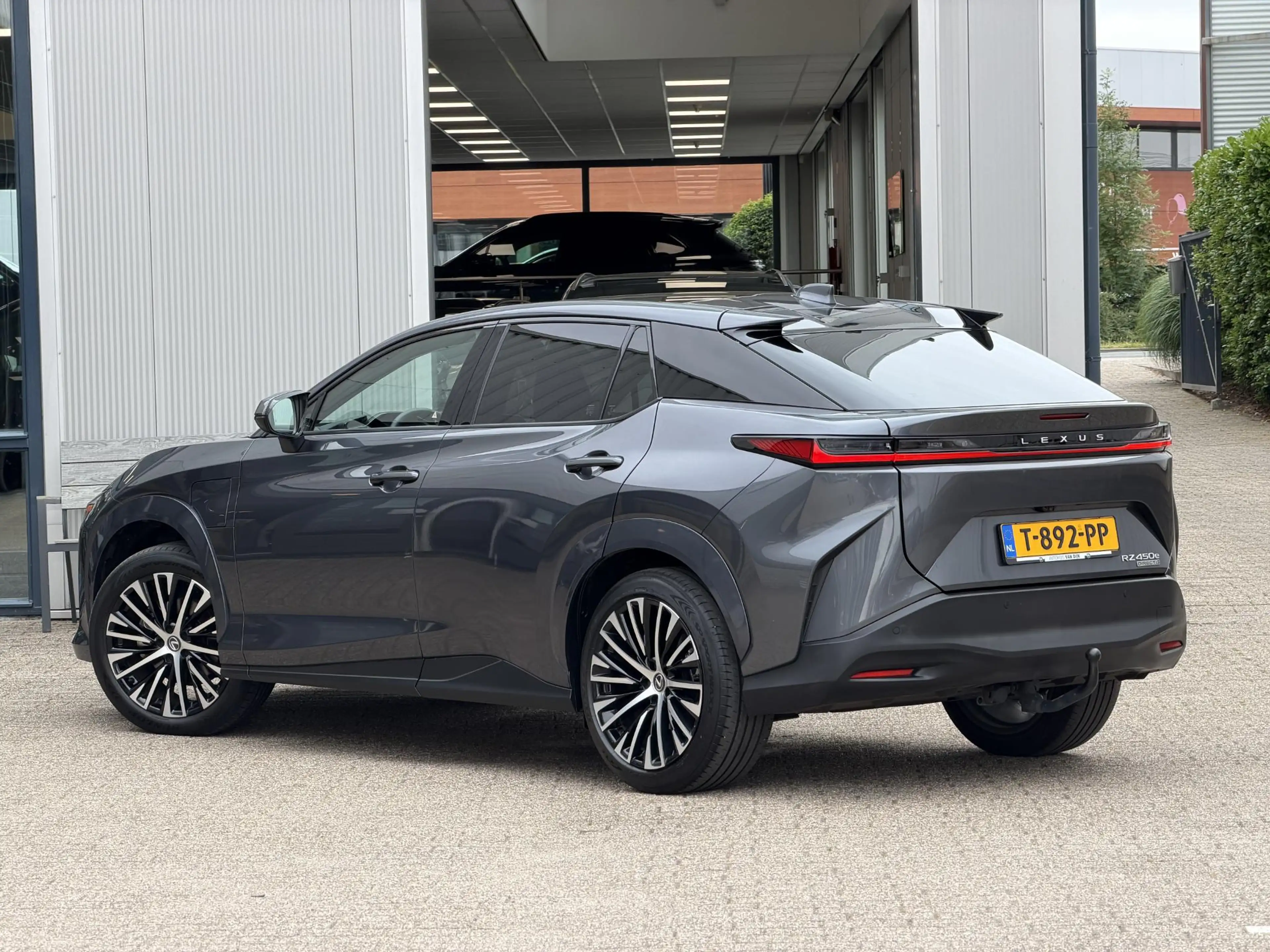 Lexus RZ 450e Executive Line 71 kWh | NL-auto/1e eign./Pano — photo 32