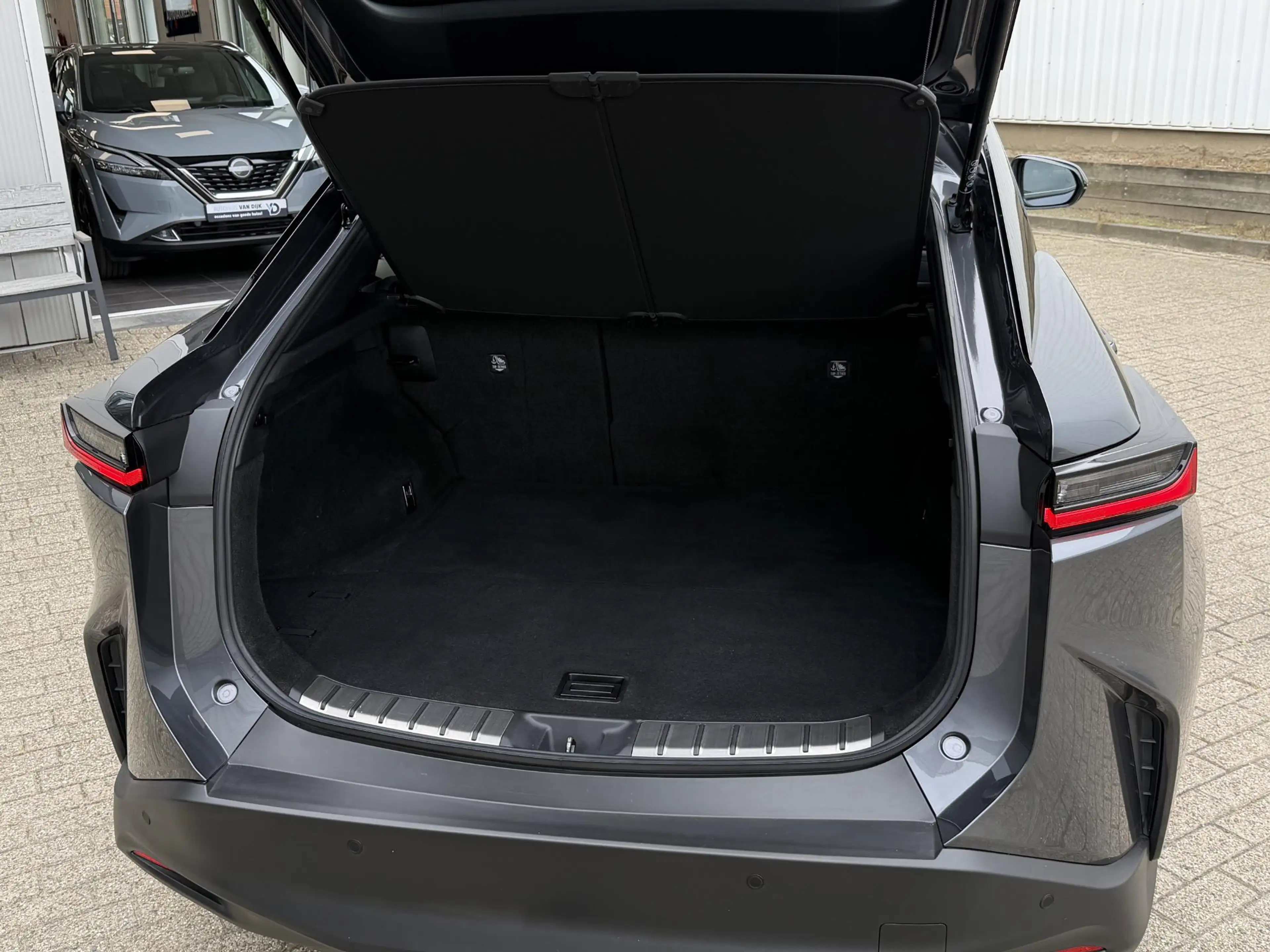 Lexus RZ 450e Executive Line 71 kWh | NL-auto/1e eign./Pano — photo 41