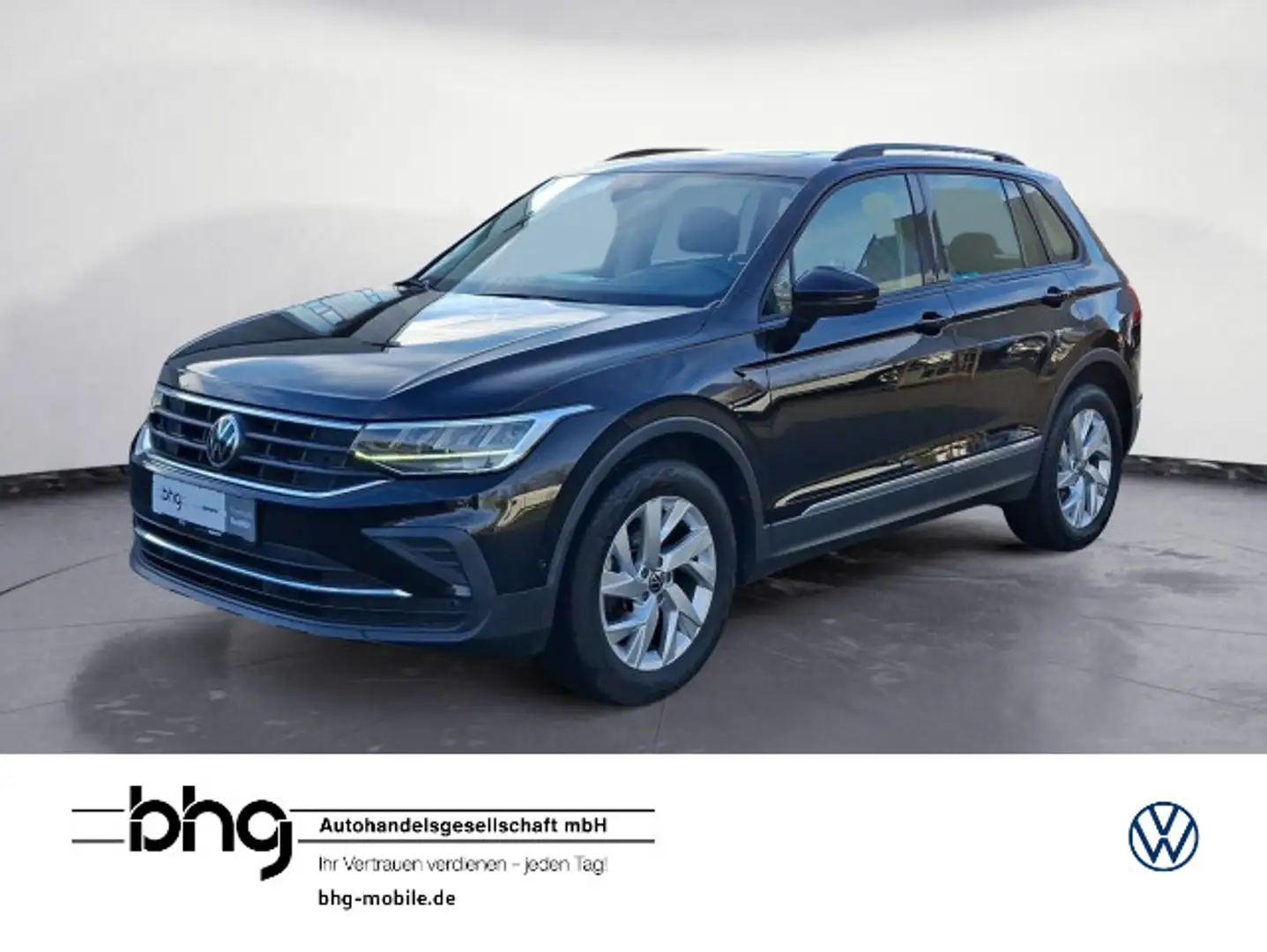 Volkswagen Tiguan 2.0 TDI DSG 4MOTION DSG LIFE #PANO #HEAD- Schwarz - 1