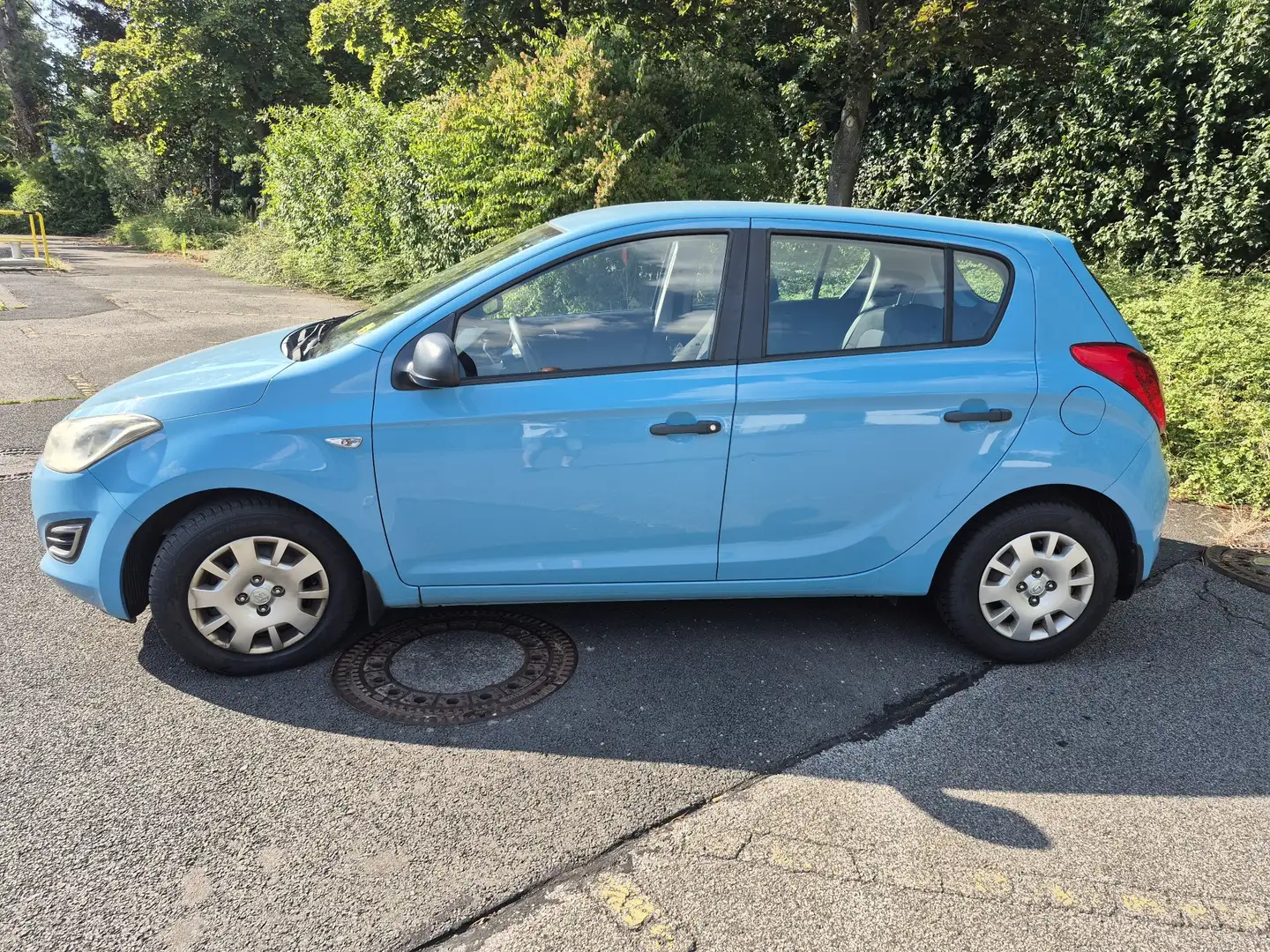 Hyundai i20 Steuerkette, TÜV/Ölwechsel neu, 2. Hand, TOP Blauw - 2