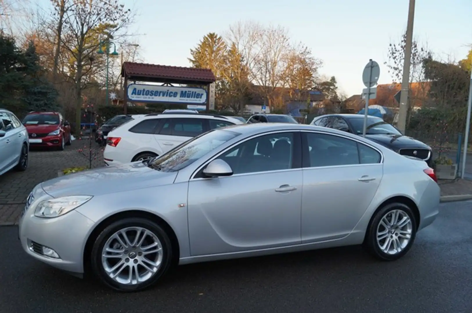 Opel Insignia A 1,8i 103kw Klimatronik.-Navi-65572 km Argent - 2