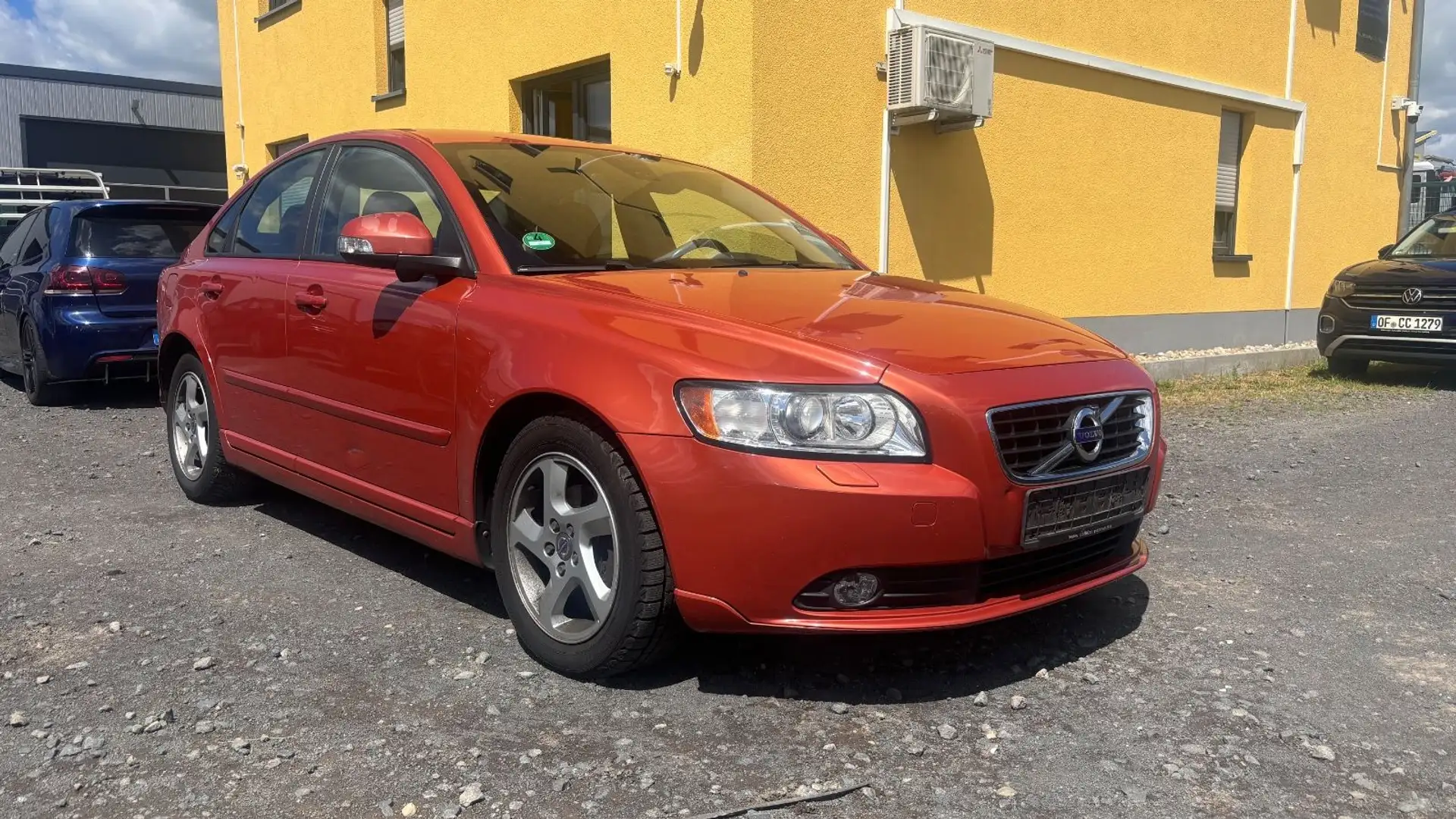 Volvo S40 Lim. 1.6 D Drive Kinetic Orange - 1