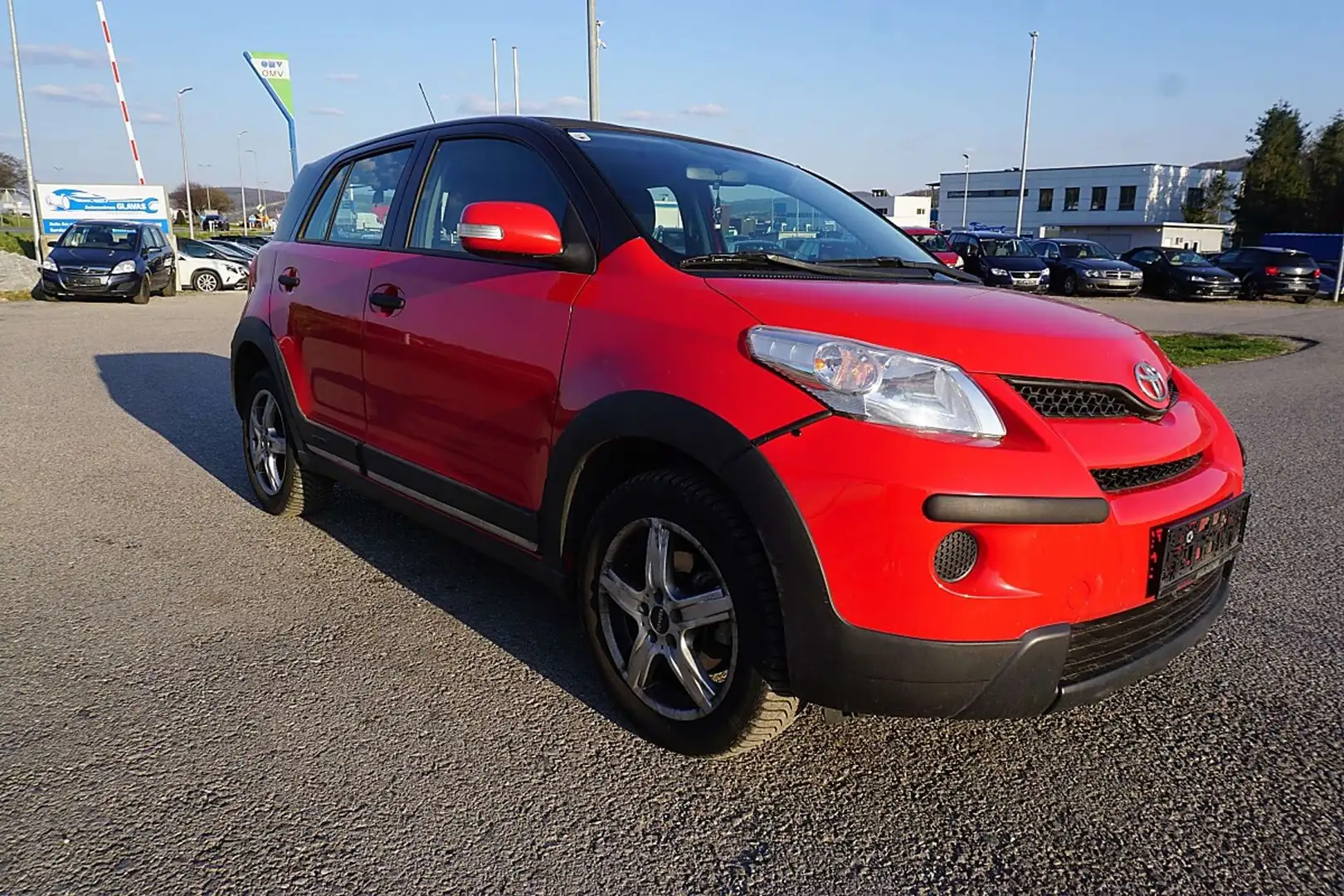 Toyota Urban Cruiser 1,4 D-4D DPF Mid AWD Rot - 1