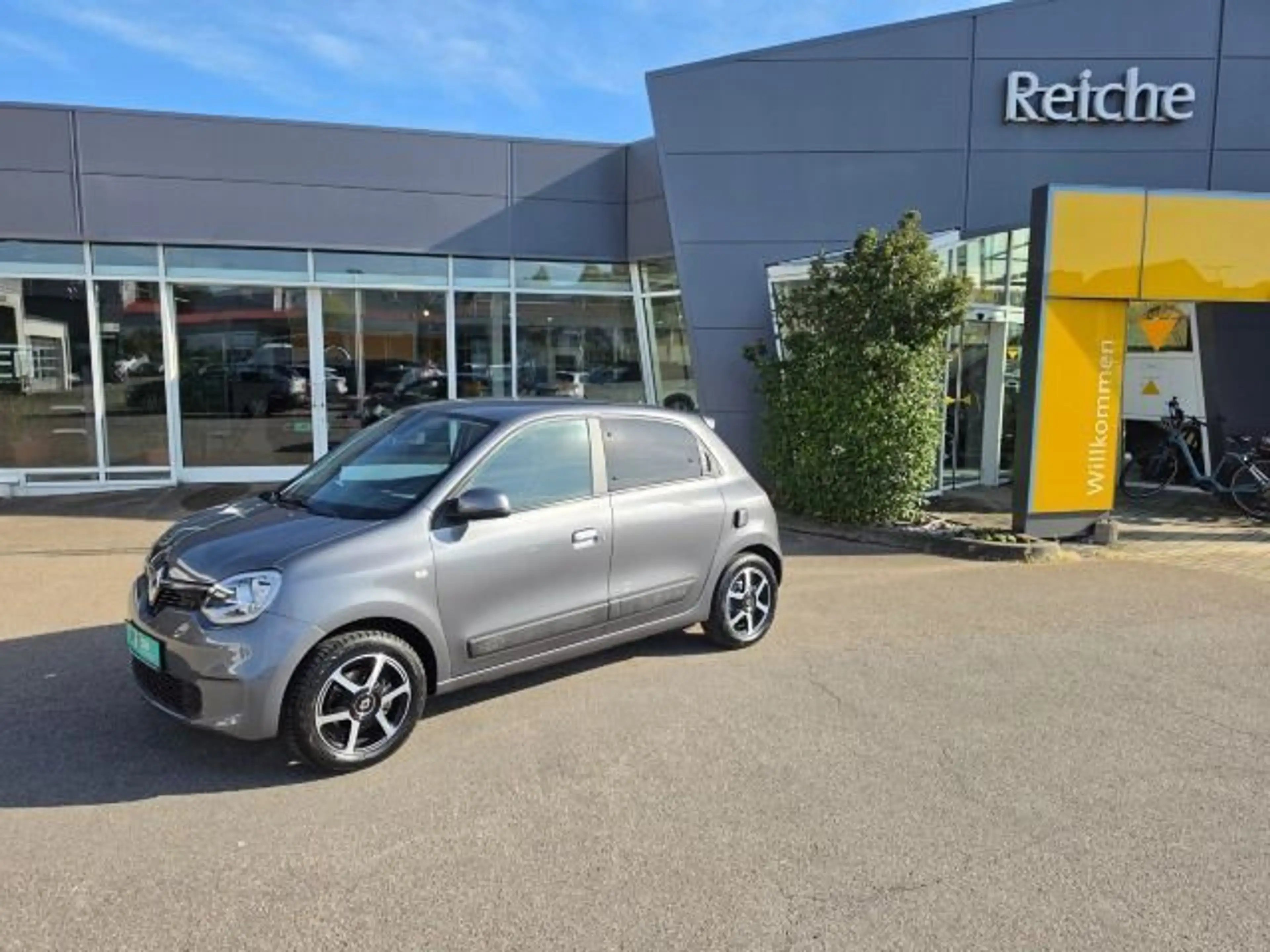 Renault Twingo Limited 0,9 R&GO+AC+EFH+BC