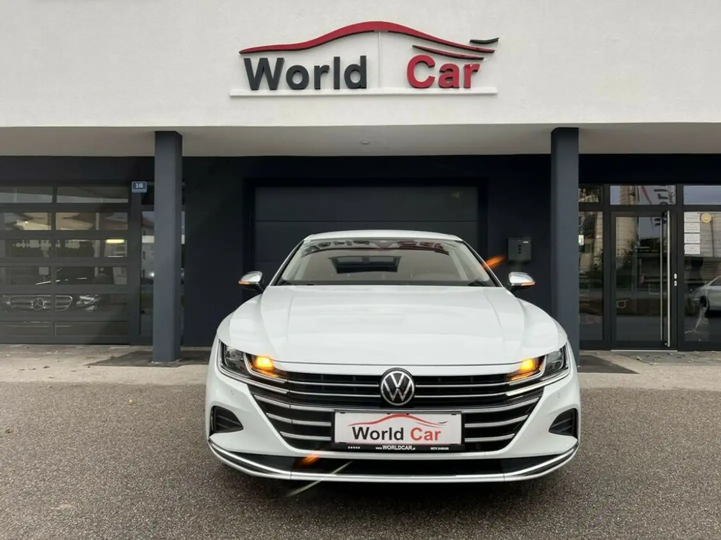 Volkswagen Arteon SB 2,0 TDI DSG LED-Navi-Virtual-Sitzbelüftu Blanc - 2