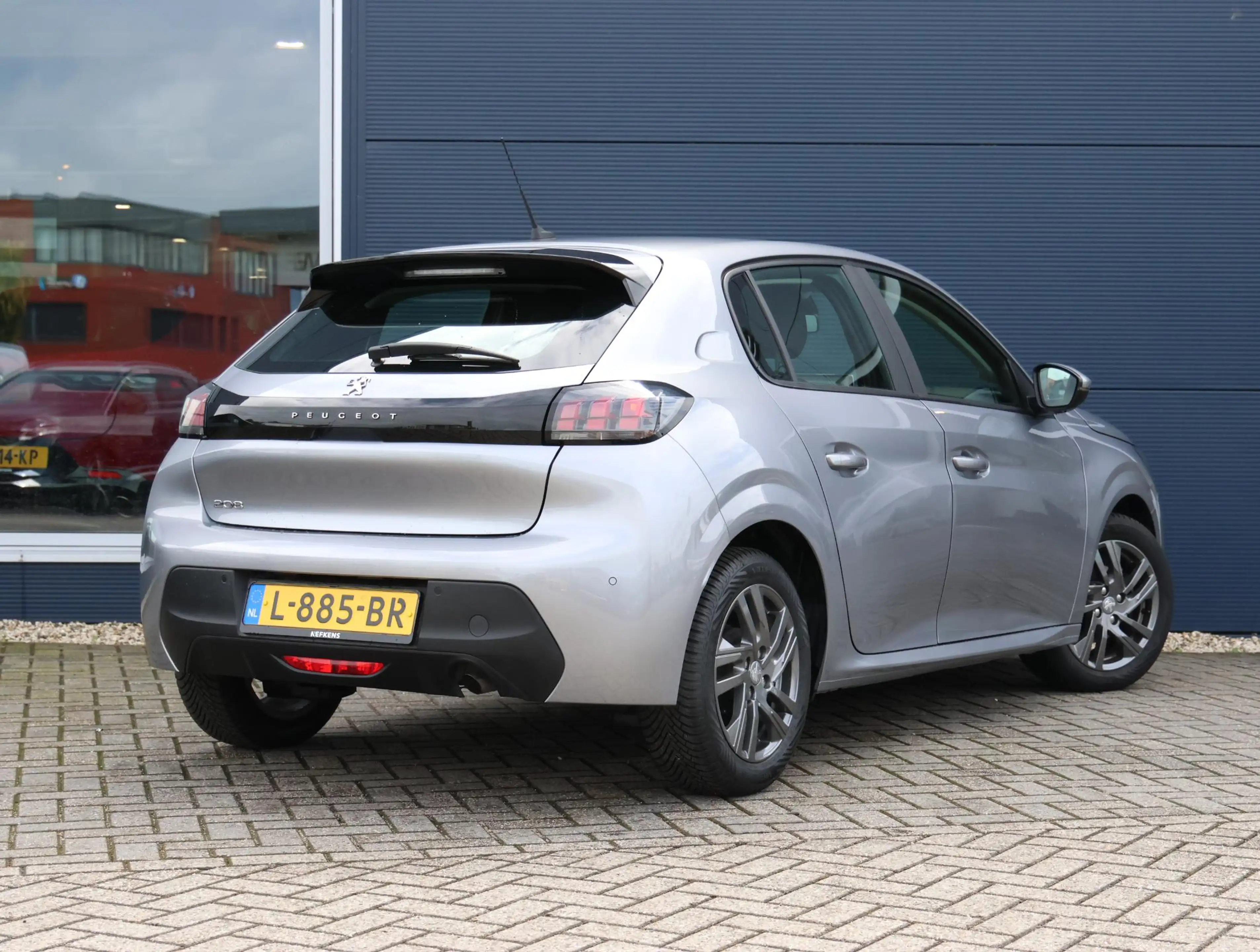 Peugeot 208 1.2 PureTech Active Pack LED | Parkeersensoren voo — photo 3