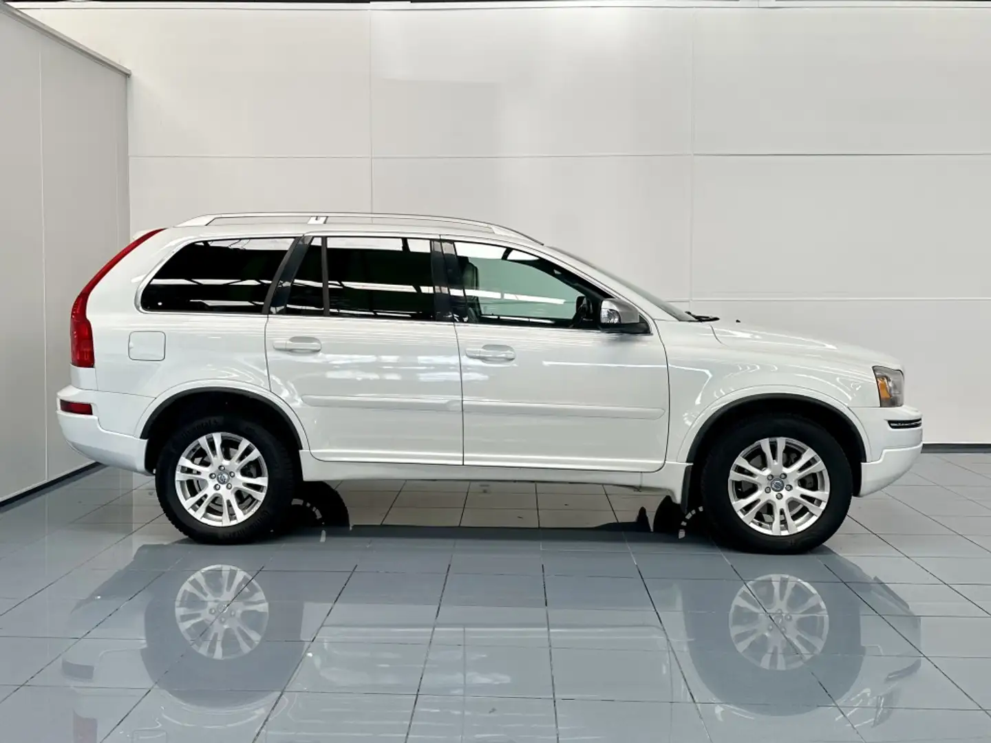 Volvo XC90 D5 Summum 7pl. AWD Aut. 200 Blanco - 2