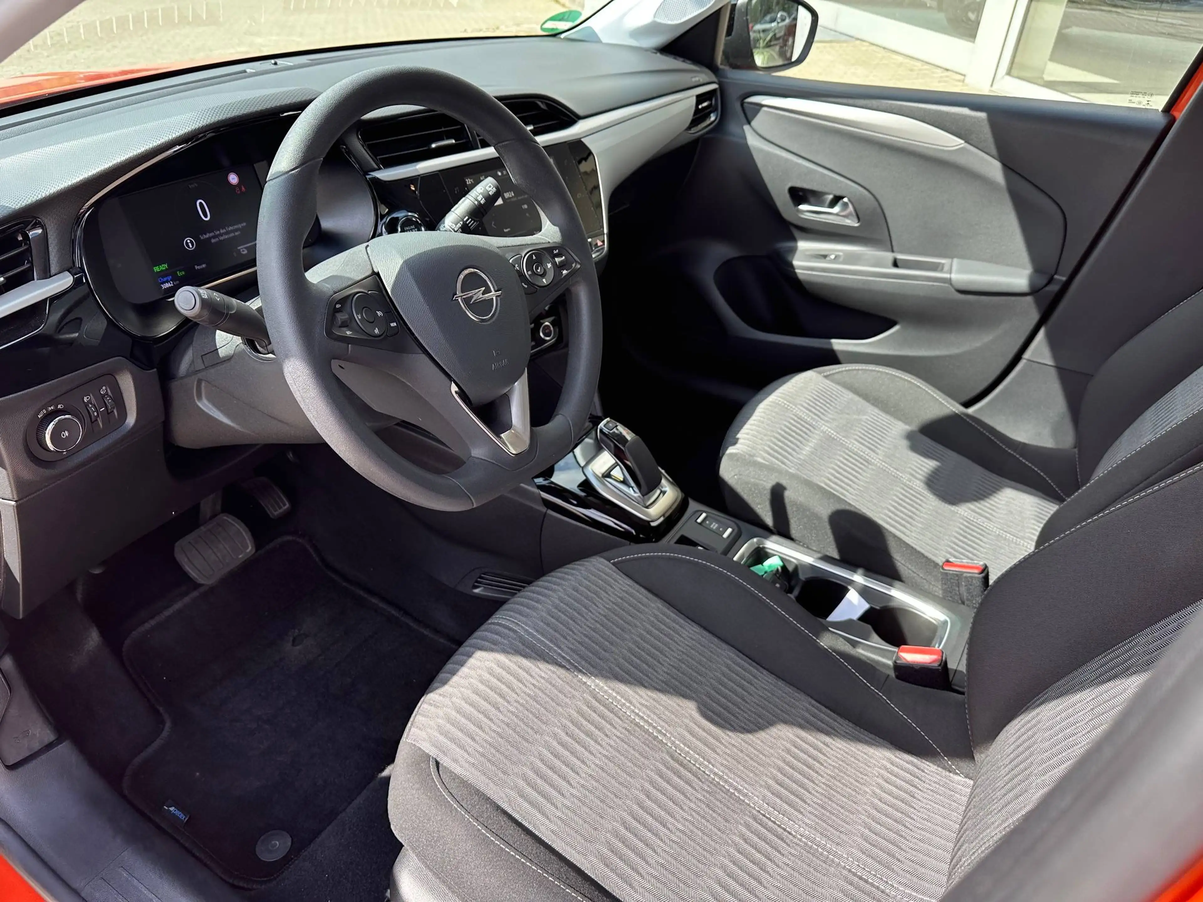 Opel Corsa-e e Edition - SOH Wert 92% — photo 5