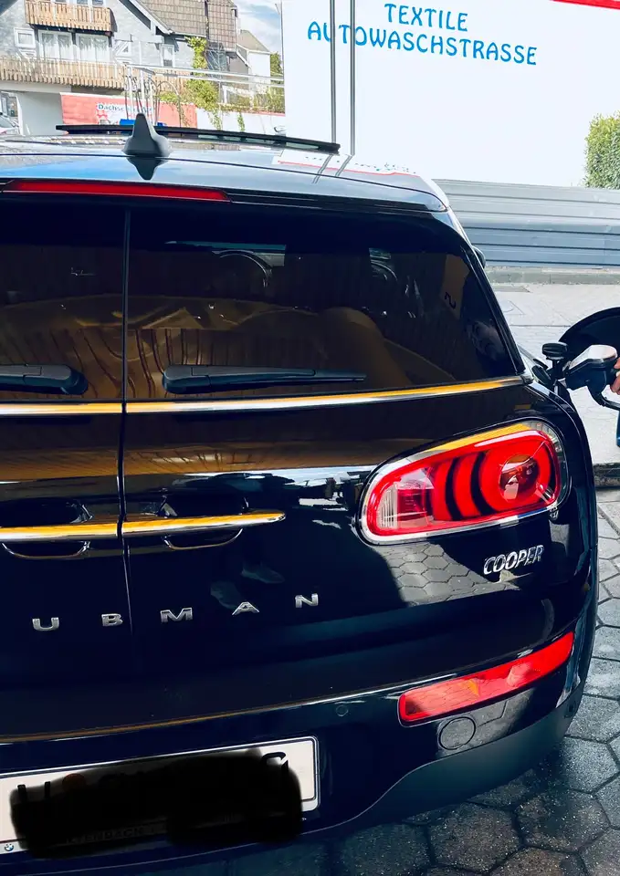 MINI Cooper Clubman
