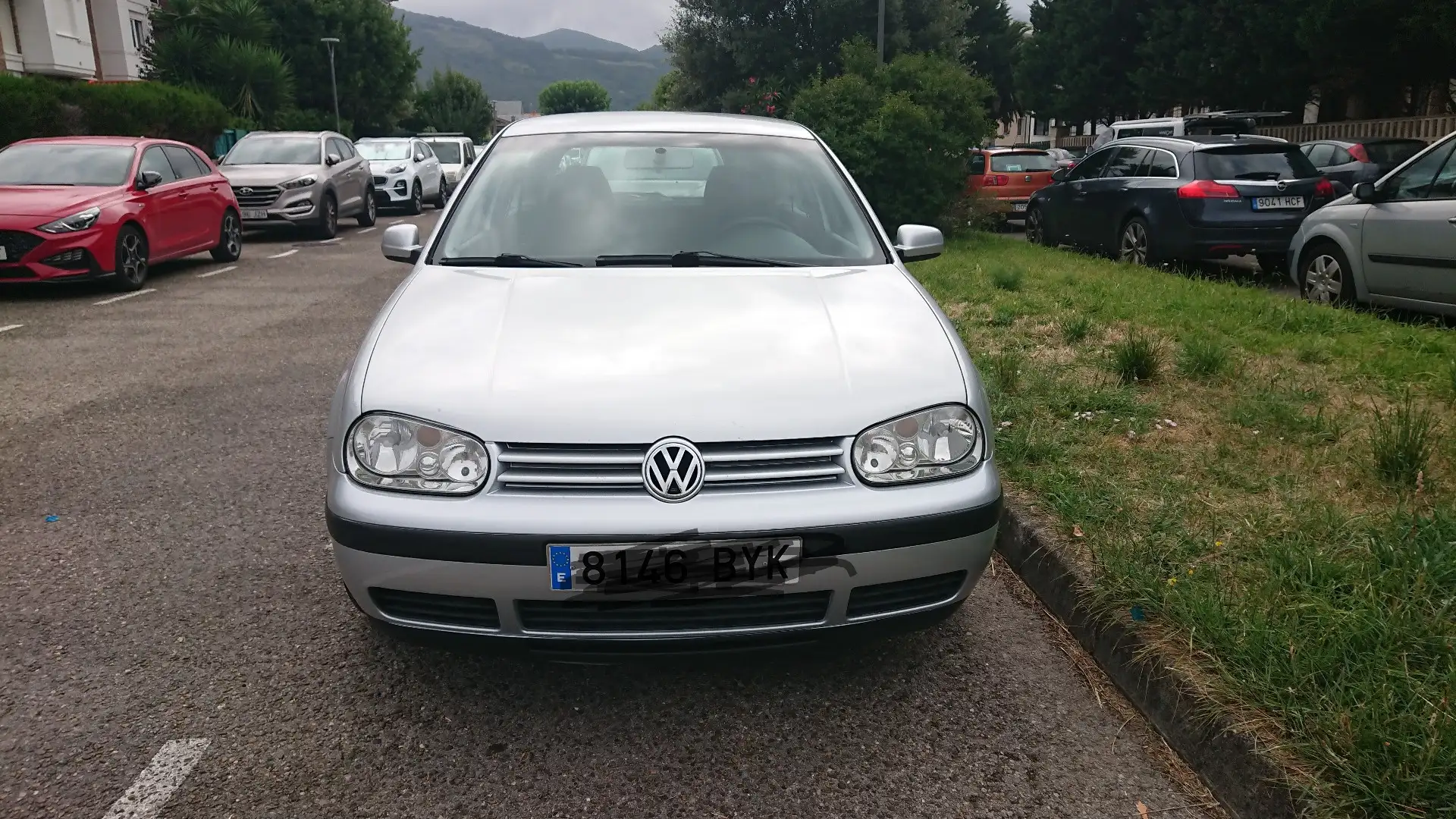 Volkswagen Golf 1.9TDI Conceptline - 1