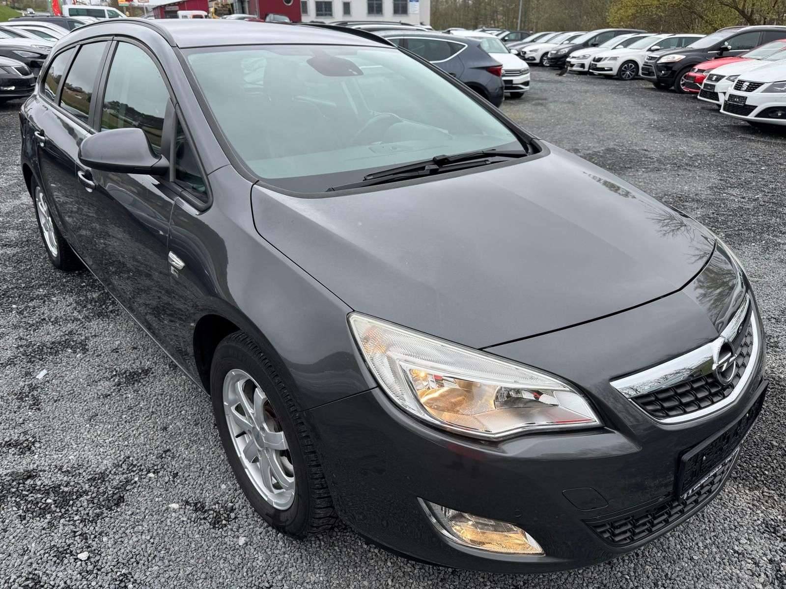 Second hand Opel Astra 1.7