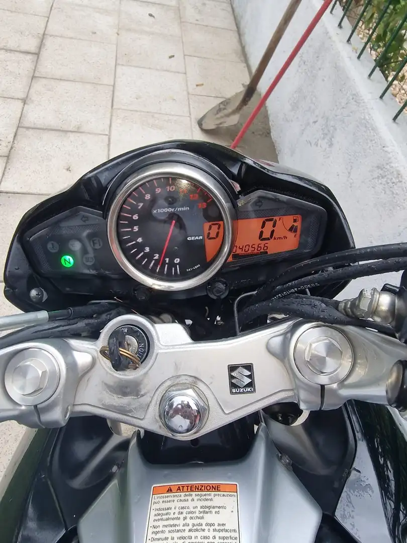 Suzuki Inazuma 250 Černá - 1