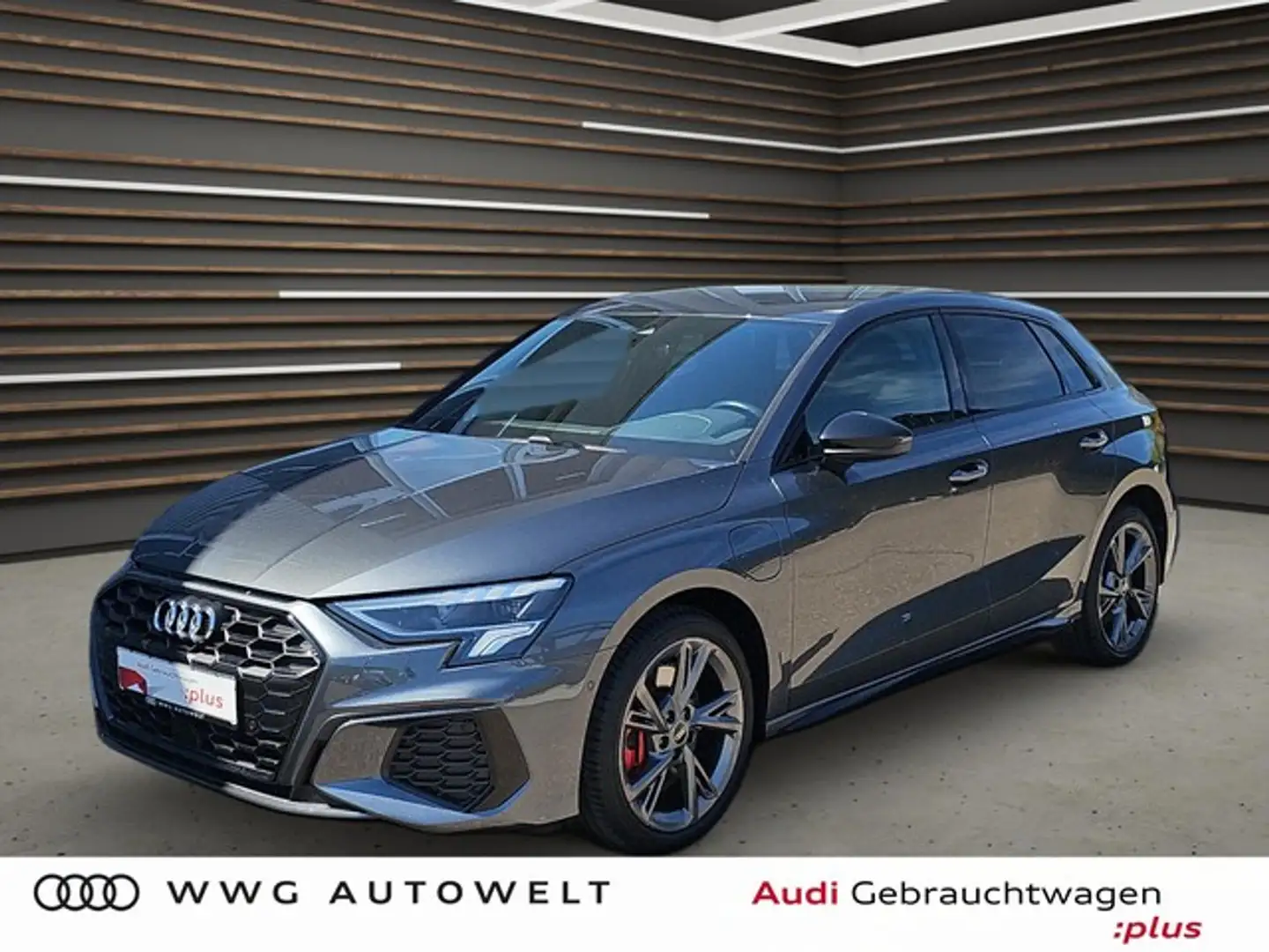 Audi A3 Sportback 45 TFSI e S line S tronic AHK LED Grau - 1
