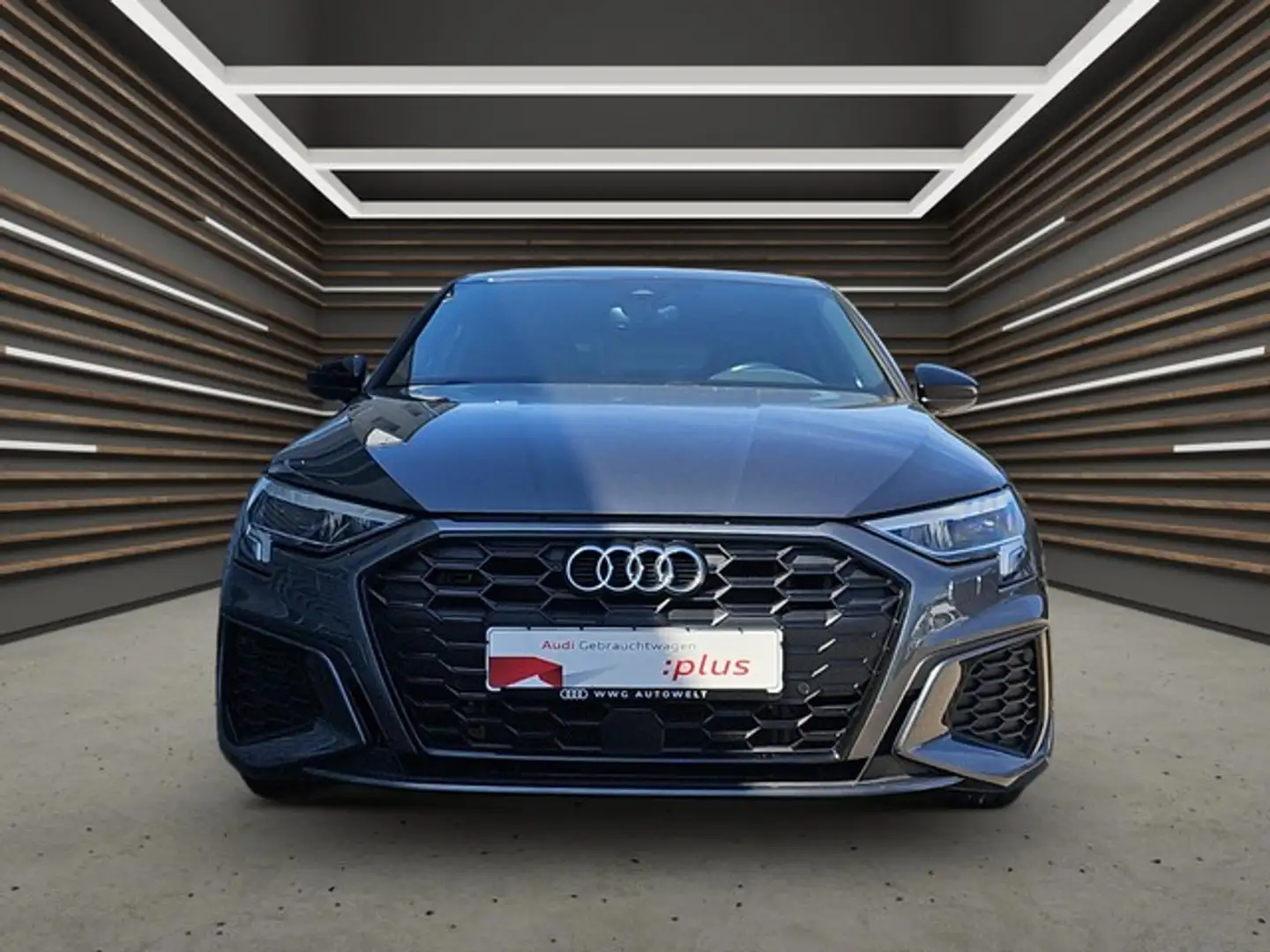 Audi A3 Sportback 45 TFSI e S line S tronic AHK LED Grau - 2