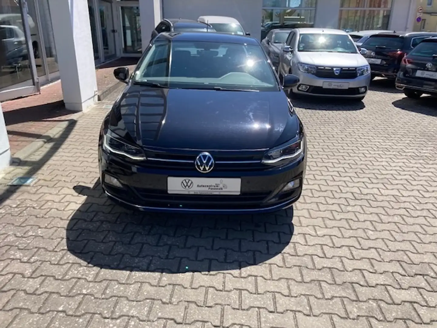 Volkswagen Polo AW 1.0 TSI Highline Negro - 2