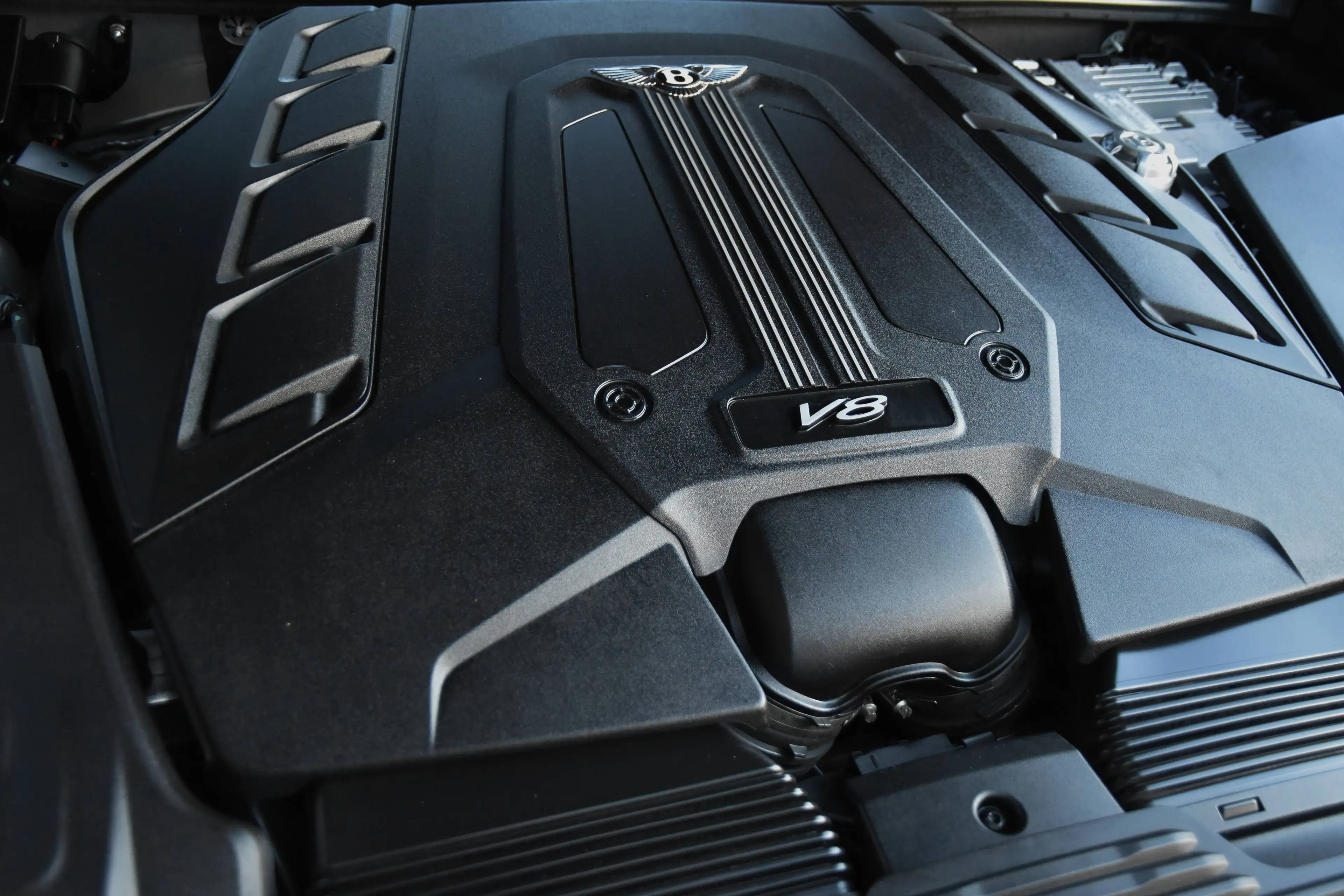 Bentley Bentayga V8 S *** MULLINER / 7 SEATS / BENTLEY HISTORY *** — photo 6