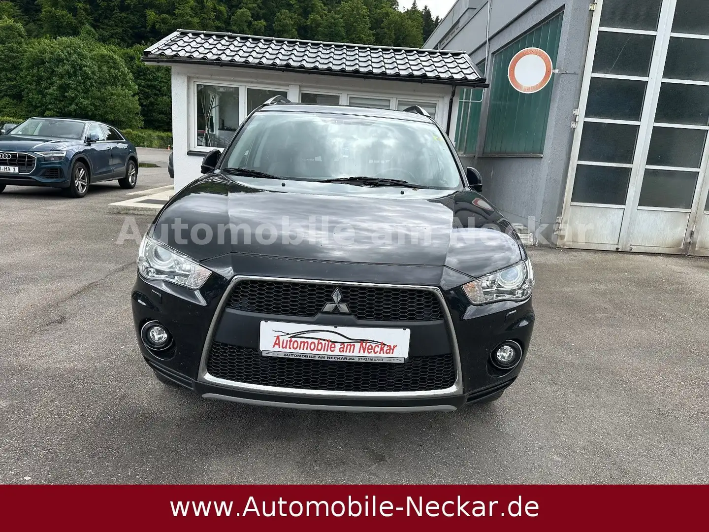Mitsubishi Outlander Instyle 4WD-7.Sitze-VOLLAUSSTATTUNG Schwarz - 2