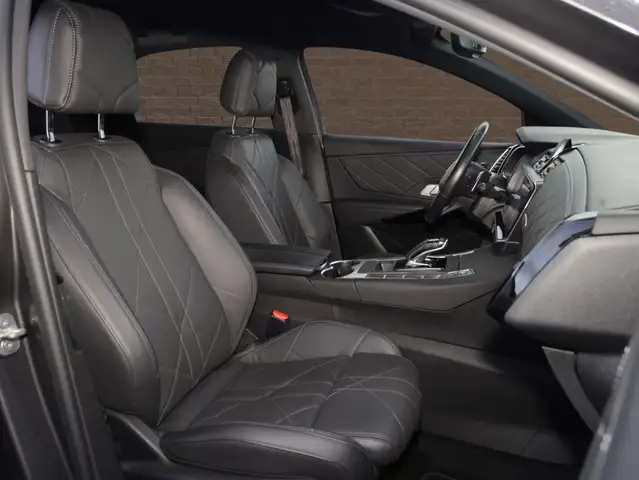 DS Automobiles DS 7 Crossback view 11