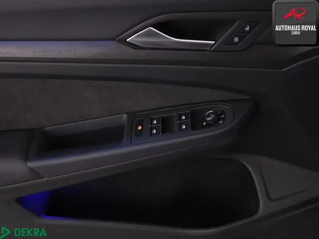 Volkswagen Golf view 14