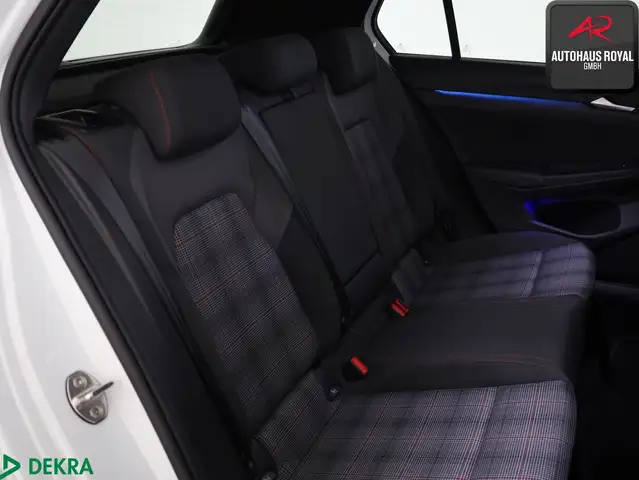 Volkswagen Golf view 12
