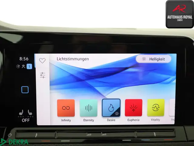 Volkswagen Golf view 19