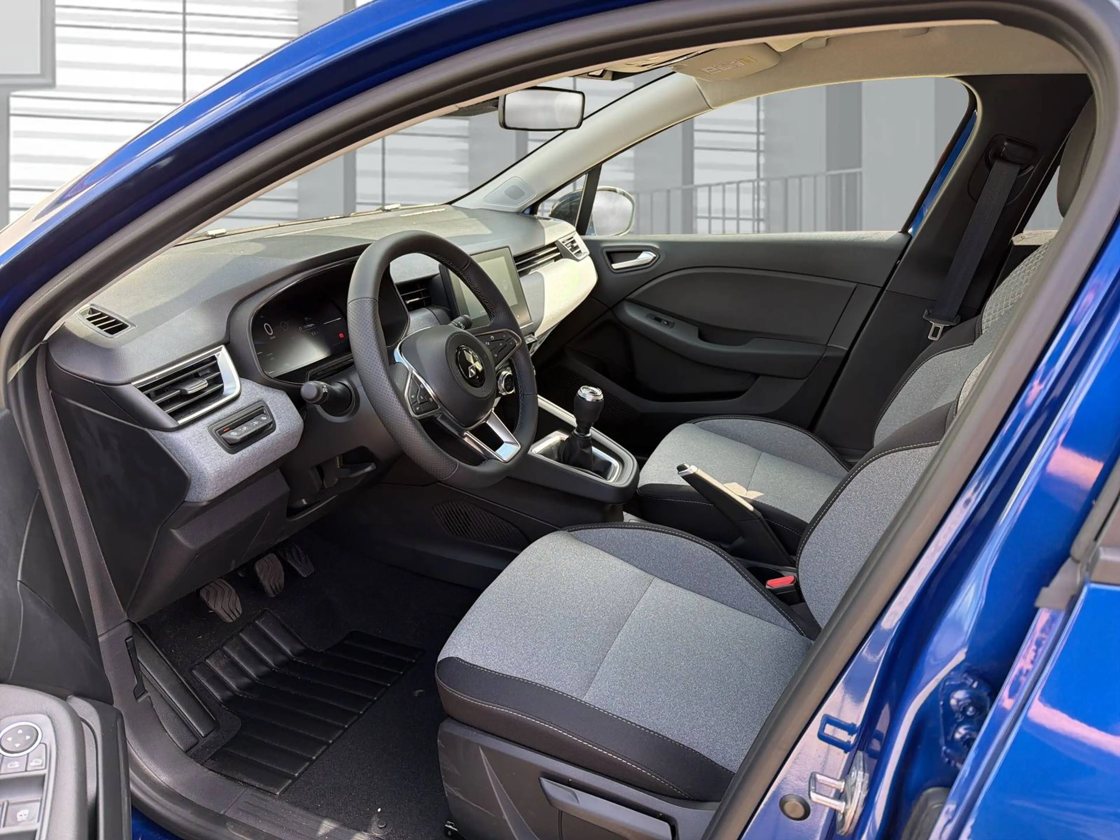 Mitsubishi Colt 1,0 PLUS, LED, SHZ , LHZ, FRK — photo 13