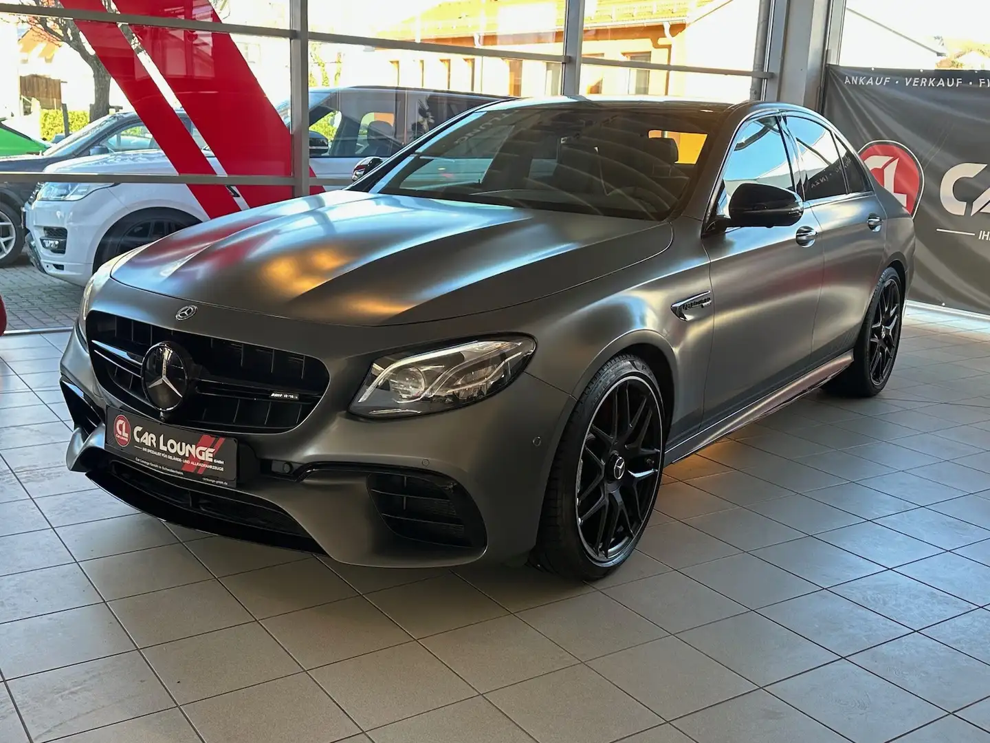 Mercedes-Benz E 63 AMG S 4M+ Edition 1 |HUD|BUR|PANO|CARBON|AGA| Grau - 1