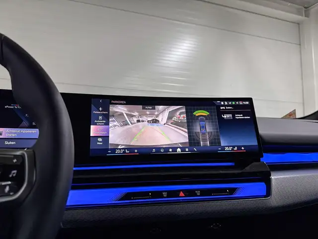 BMW I5 view 13