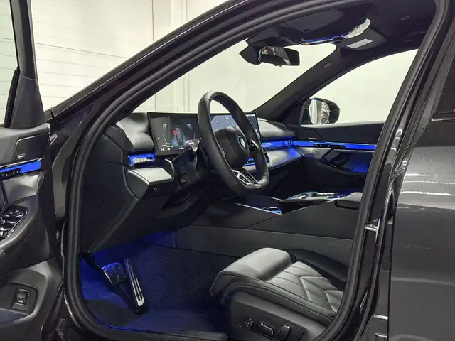 BMW I5 view 8