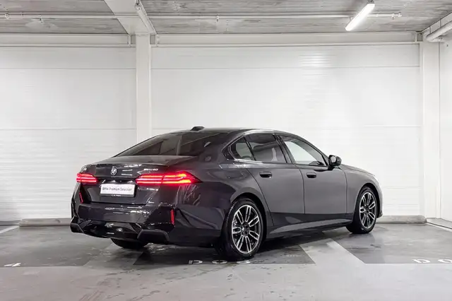 BMW I5 view 6