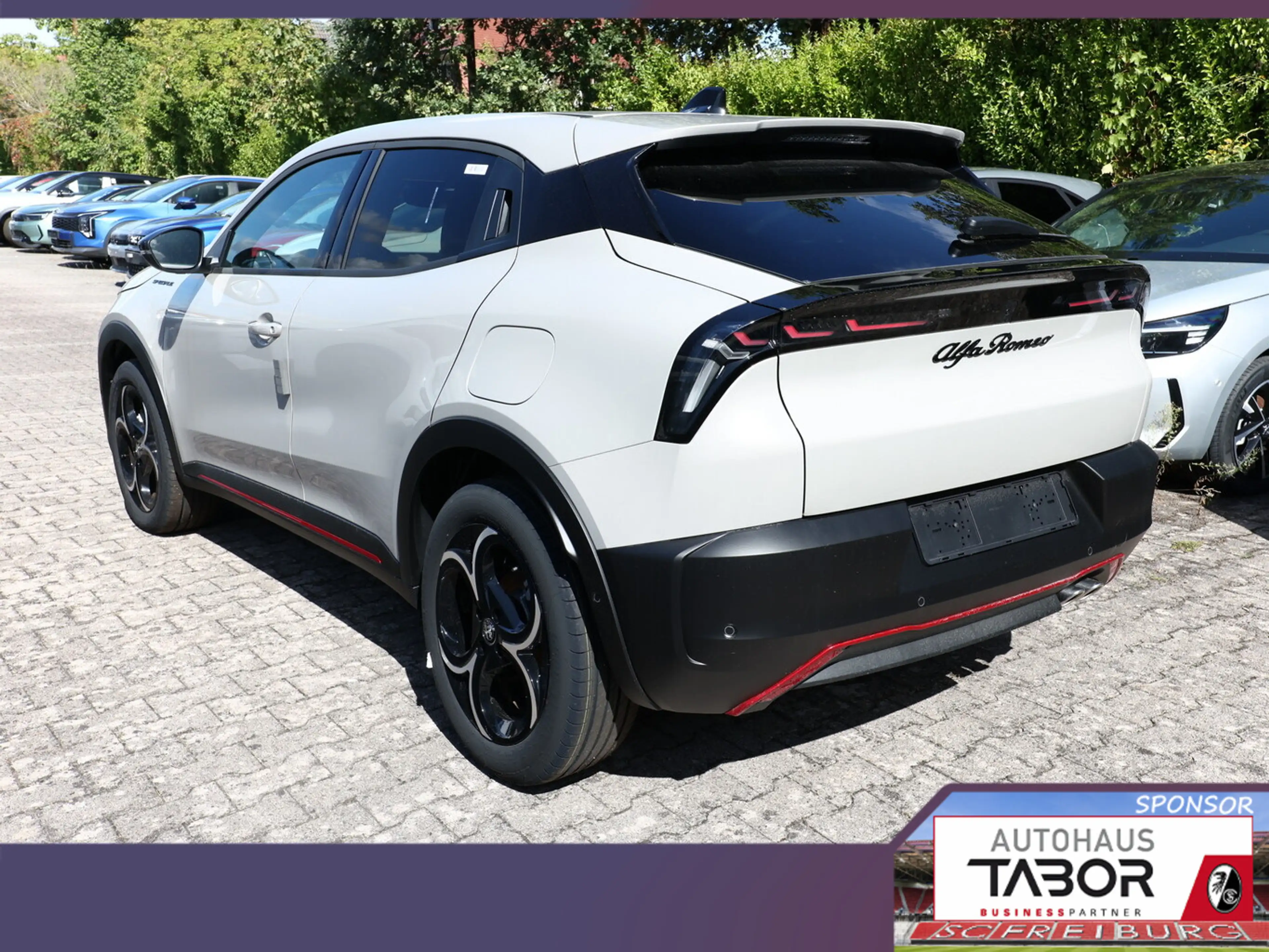 Alfa Romeo Junior Ibrida Speciale TechP Navi 18"LM UVP-26%* — photo 4