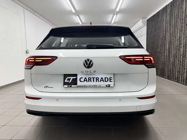 Volkswagen Golf view 8