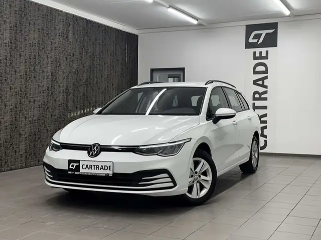 Volkswagen Golf view 4
