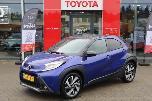 Toyota Aygo X ENVY AUTOMAAT APPLE/ANDROID JBL-AUDIO NAVI 18"LMV