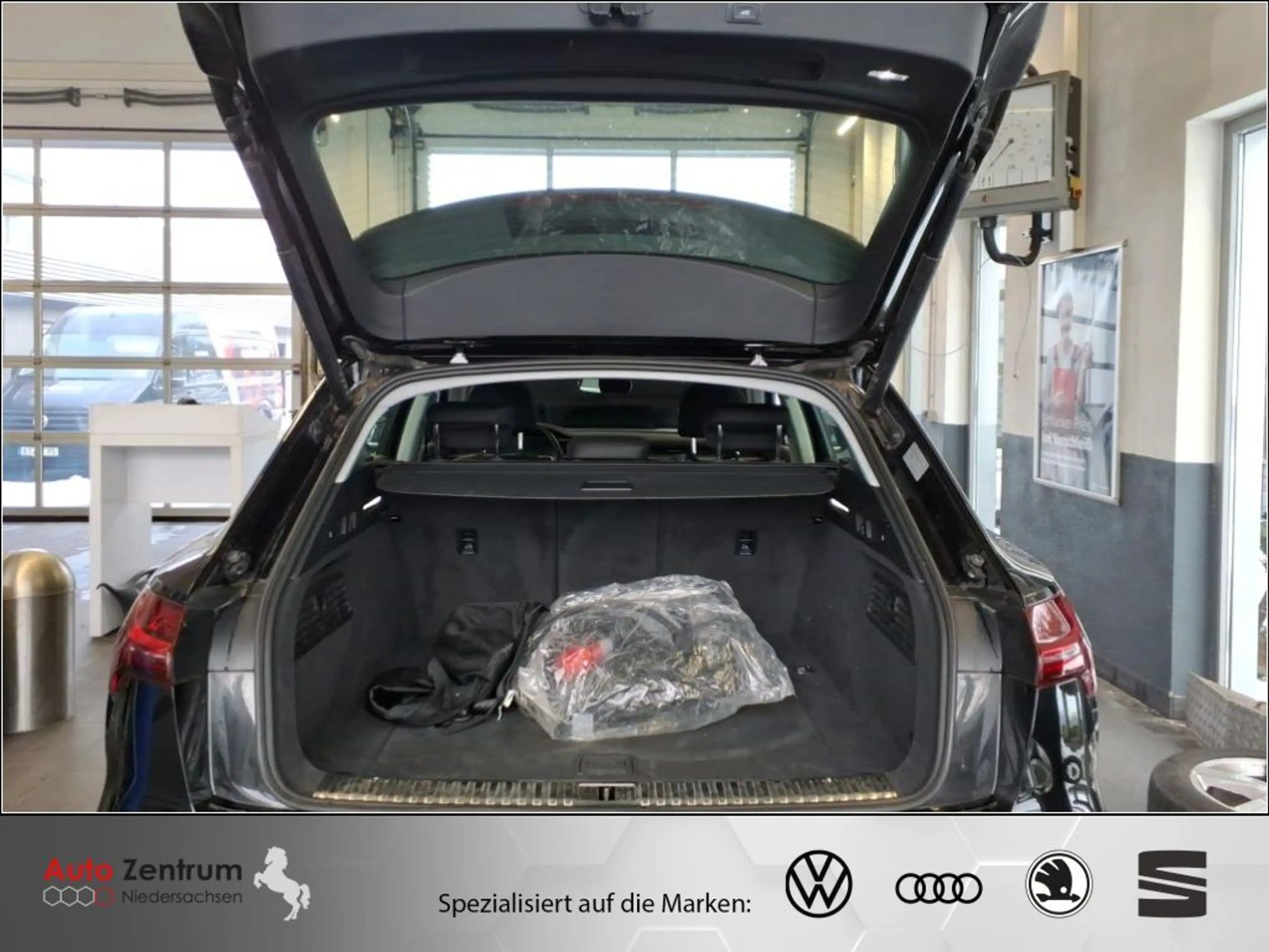 Audi e-tron 55 quattro advanced AZN-Haus-Förderung* HUD Kamera — photo 10