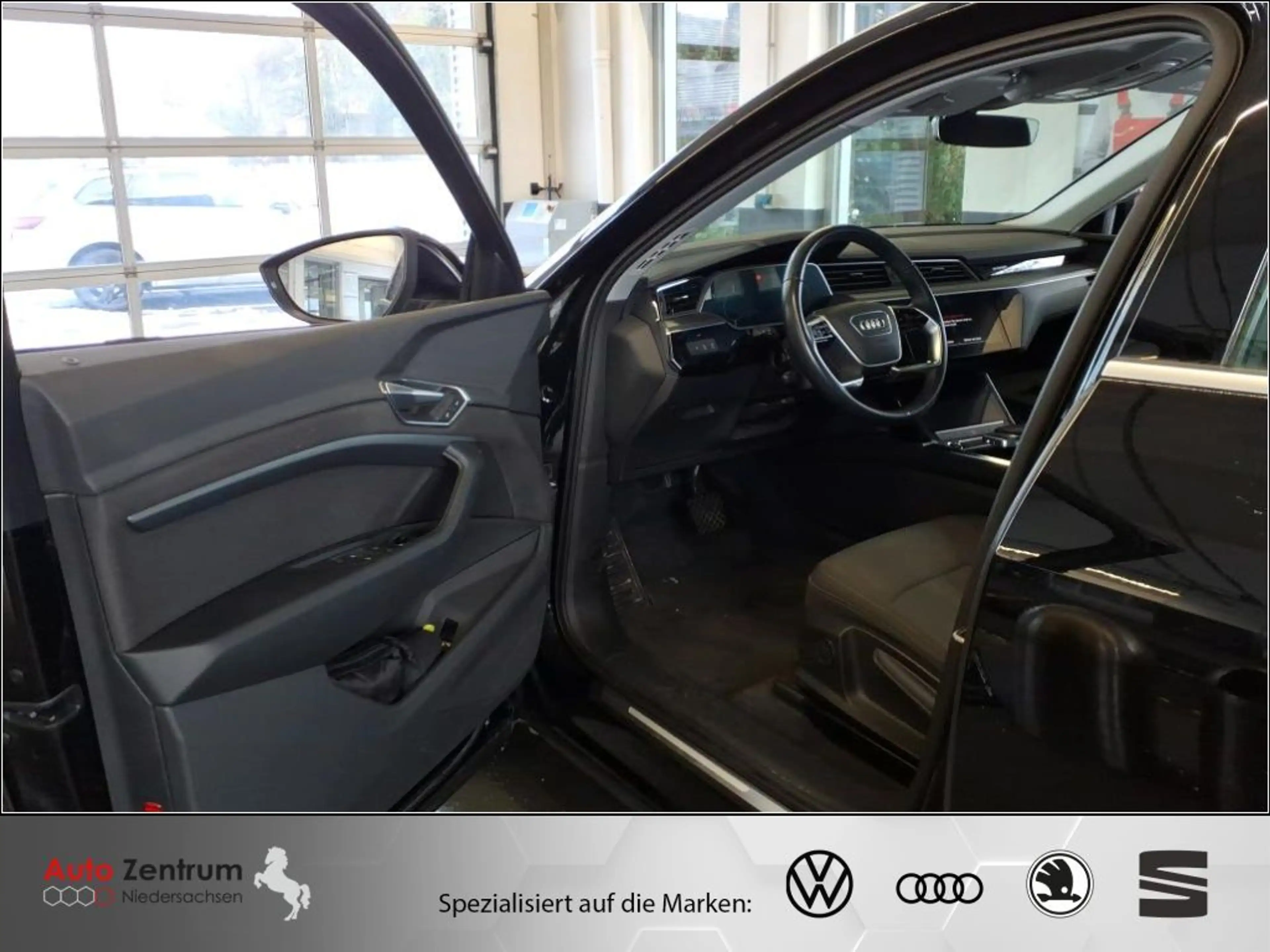 Audi e-tron 55 quattro advanced AZN-Haus-Förderung* HUD Kamera — photo 8