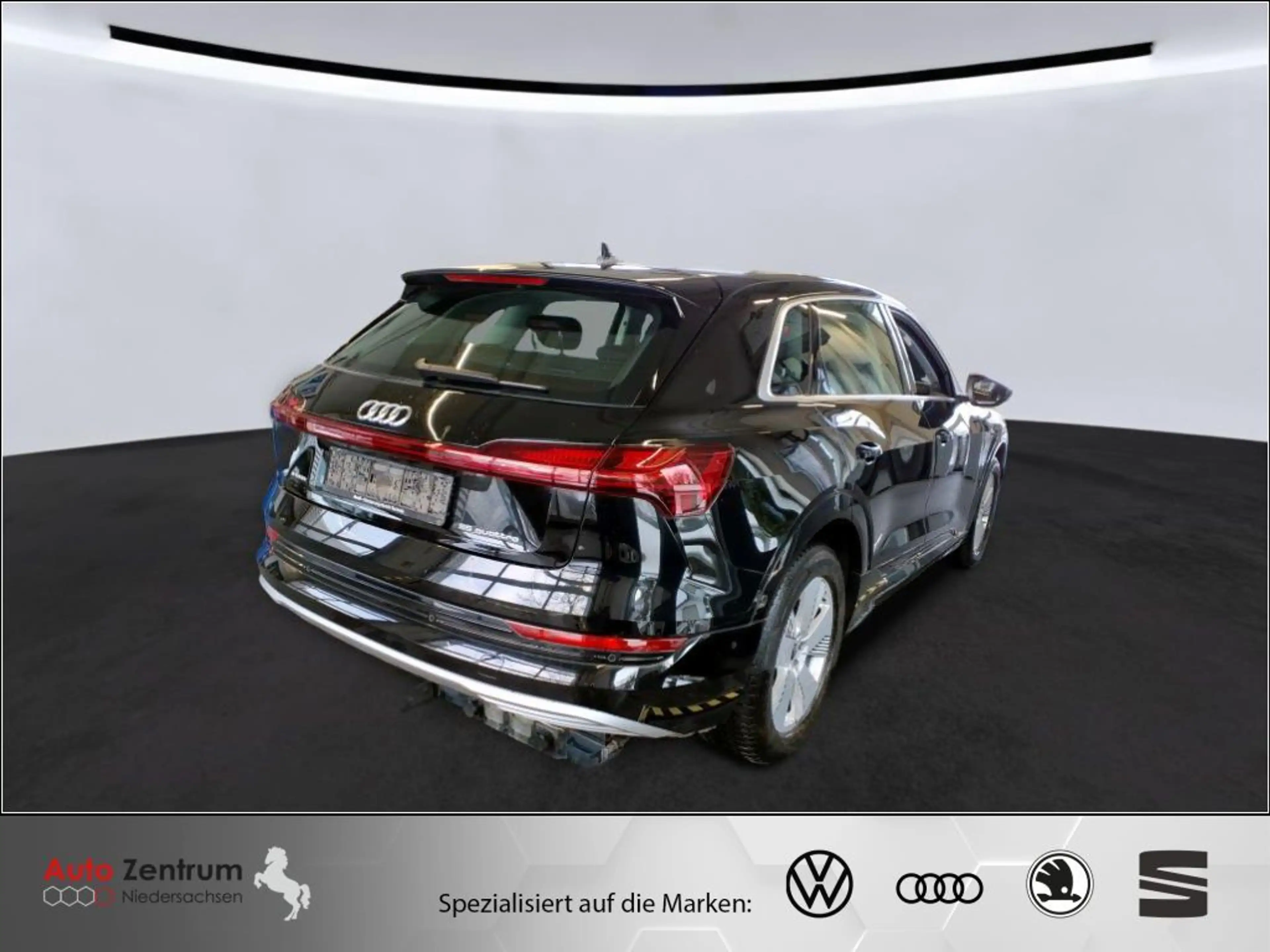 Audi e-tron 55 quattro advanced AZN-Haus-Förderung* HUD Kamera — photo 6