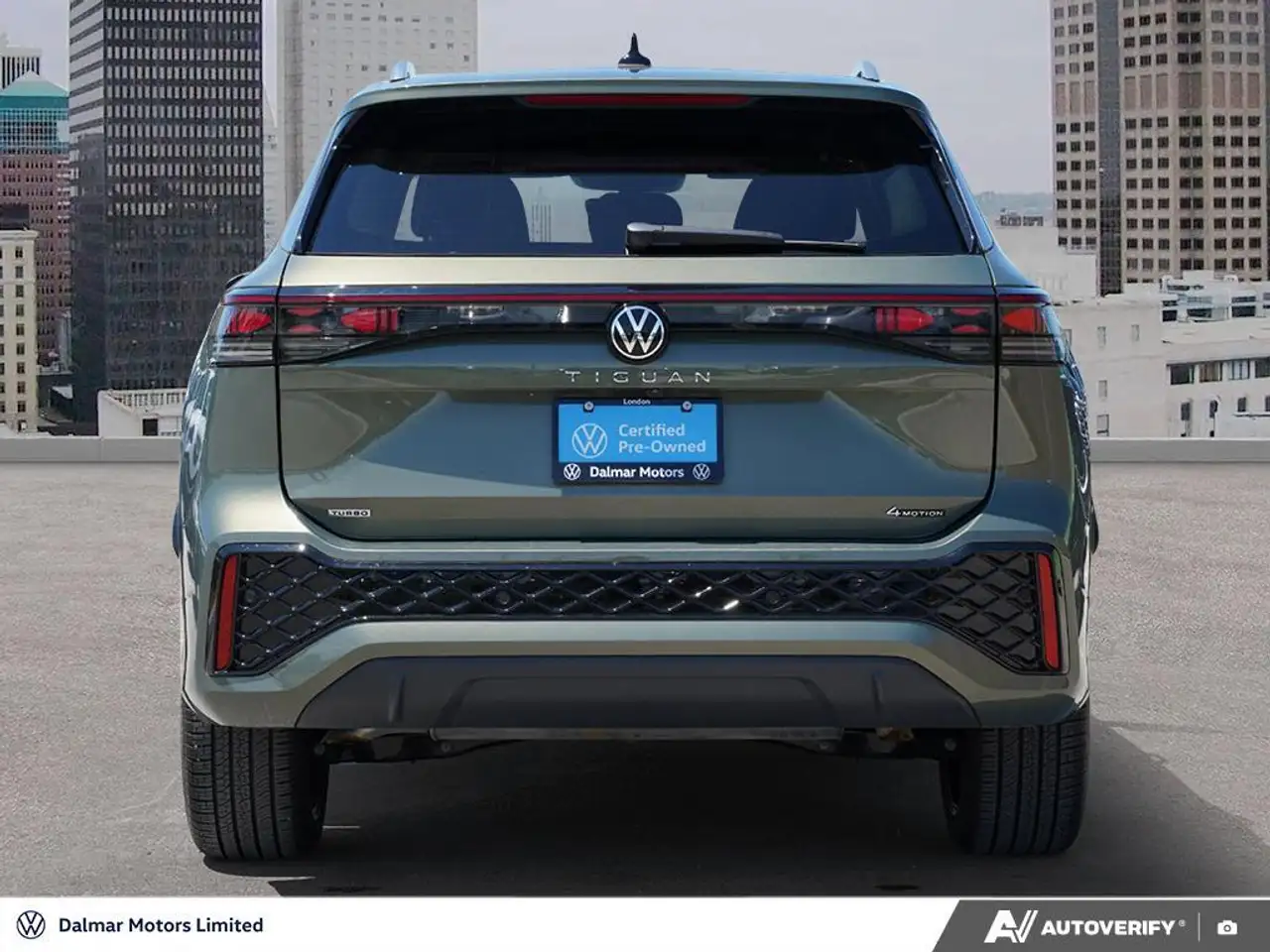 Volkswagen Tiguan снимка Volkswagen Tiguan