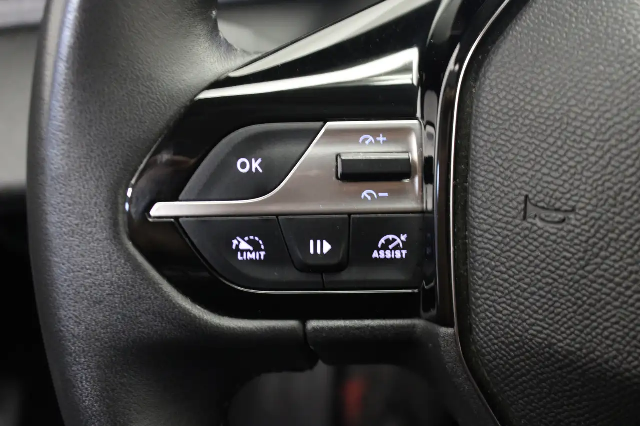 Peugeot 308 SW 1.2 PureTech Allure 16